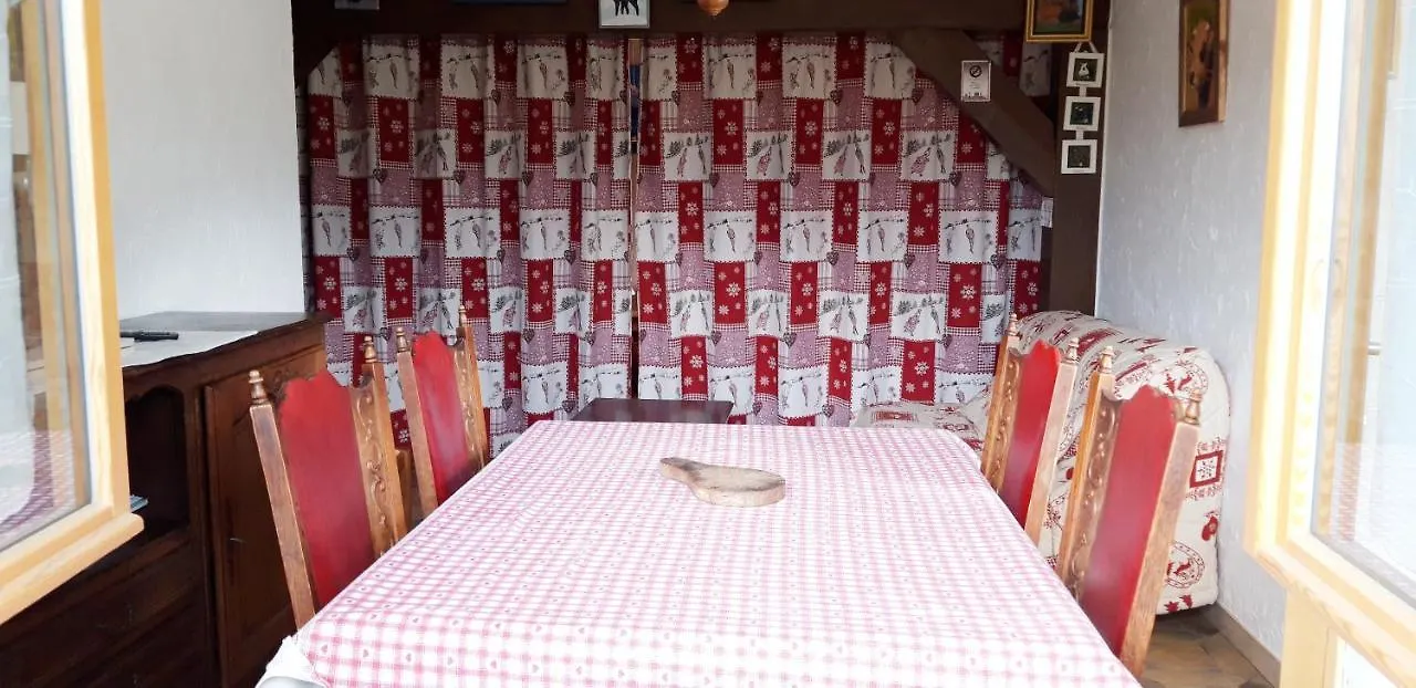 GERFAUD Appartements en chalet Saint-Gervais-les-Bains 0*,  France